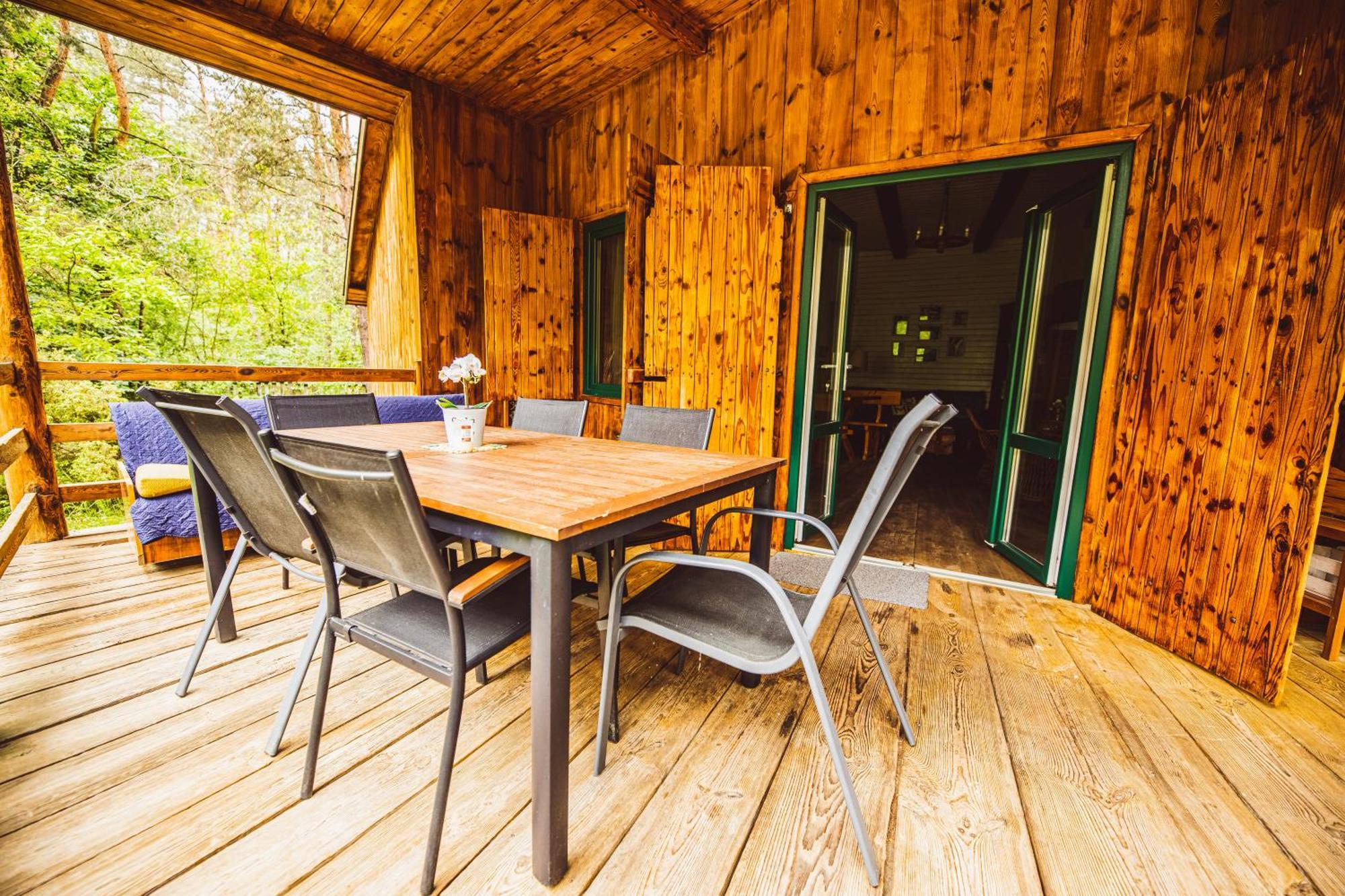 Cozy Nature Retreat With Patio Fireplace Garden Maciejowice Exterior photo