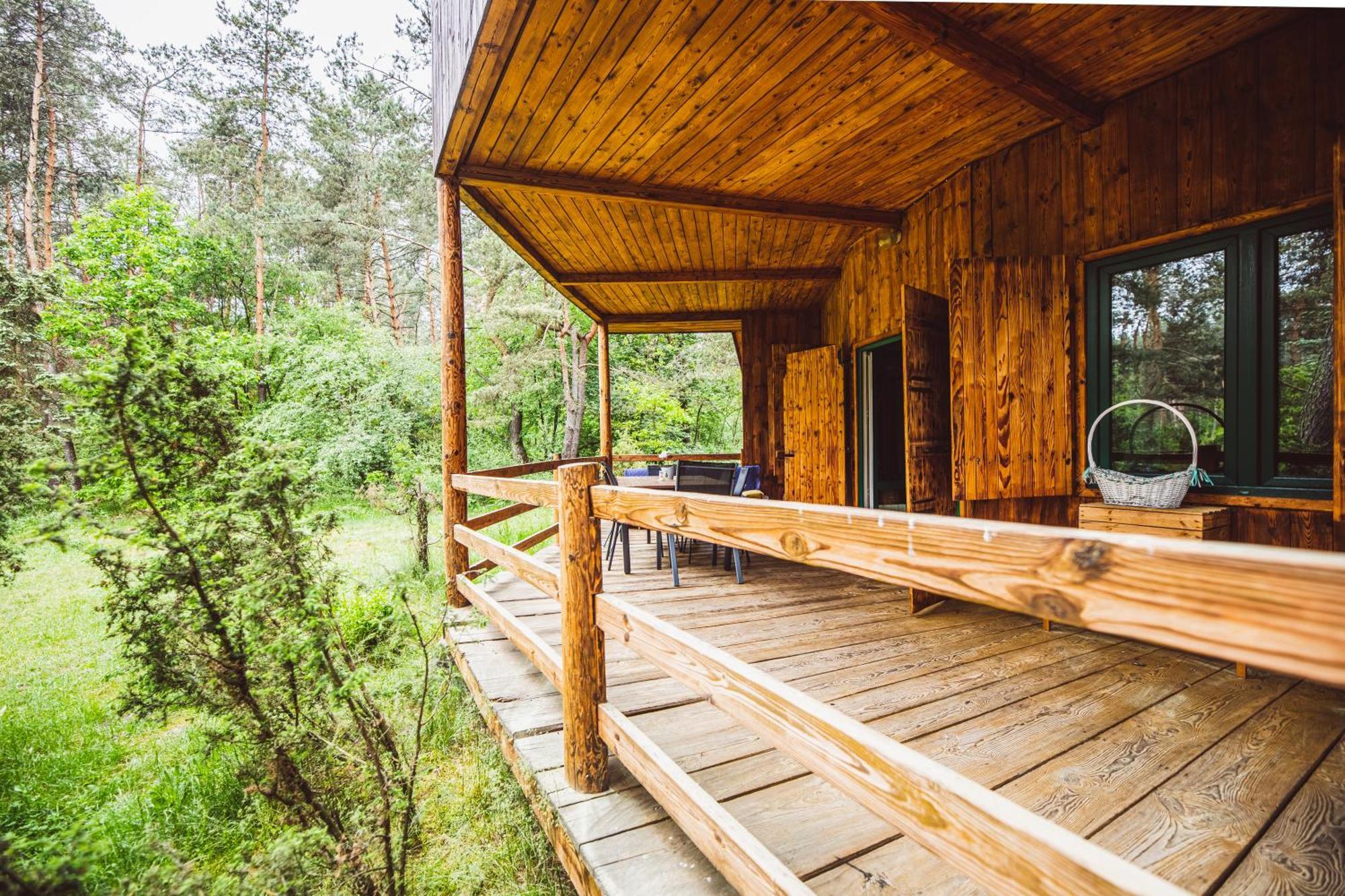 Cozy Nature Retreat With Patio Fireplace Garden Maciejowice Exterior photo